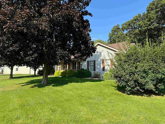 3rd image of 22019 Sandy Hill Ln