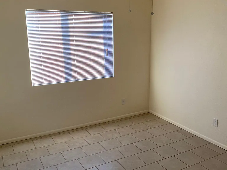 354 W Hollamon St #D — Photo 21