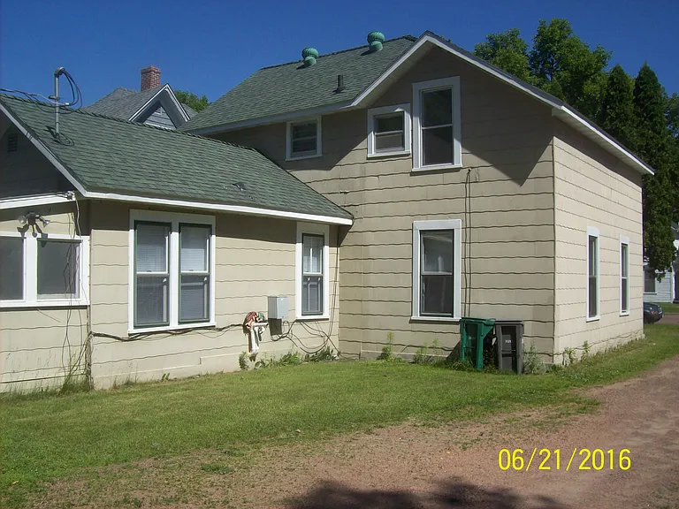 1017 Barland St #1 — Photo 2
