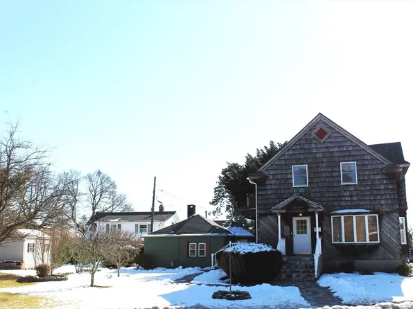 152 Plantation St, Worcester, MA 01604
