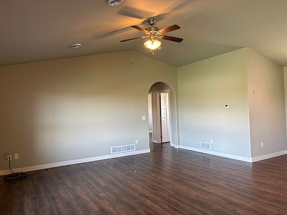 2nd image of 1570 Shoshone Ave