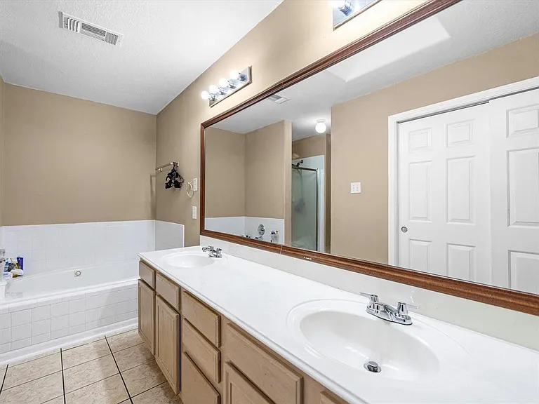 3807 Addicks Clodine Rd — Photo 11
