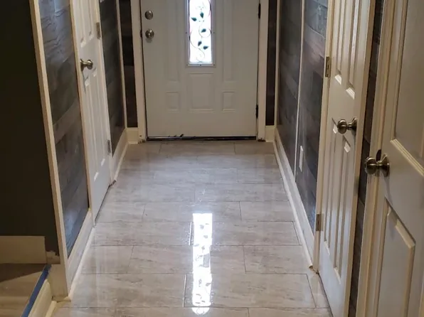 49 Tiburon Dr, Lithonia, GA 30038