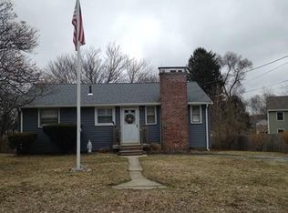 7 Marlboro Rd, Woburn, MA 01801