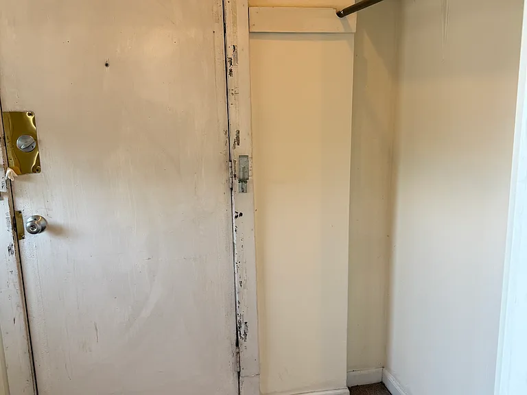 4006 N Kenmore Ave #2S — Photo 4