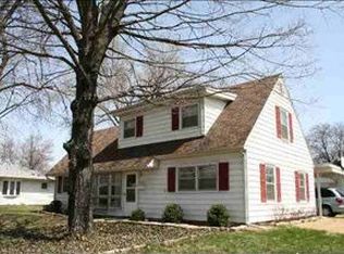 1006 McGregor St, Bloomington, IL