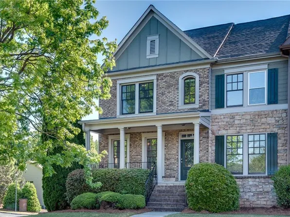 1205 Faircrest Crossing Dr, Alpharetta, GA 30004