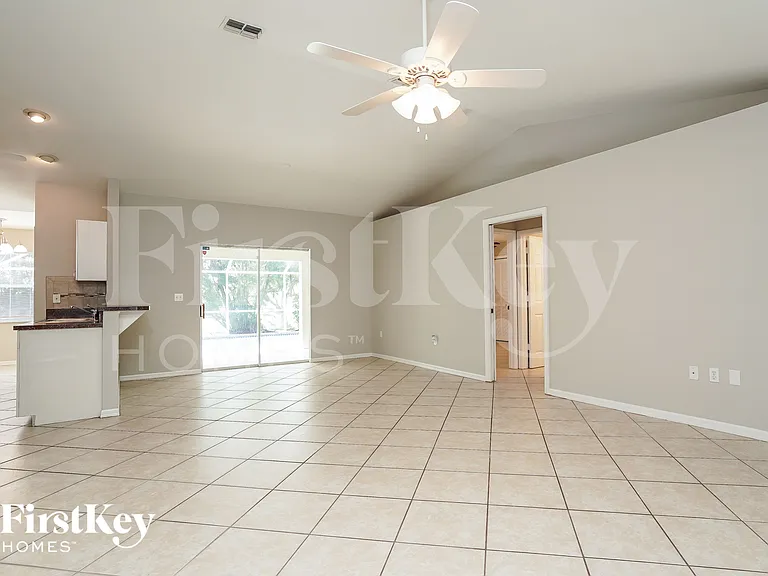17536 Oriole Rd — Photo 3