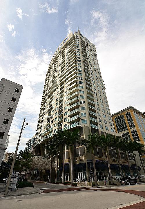 1st image of 350 SE 2nd St APT 1930