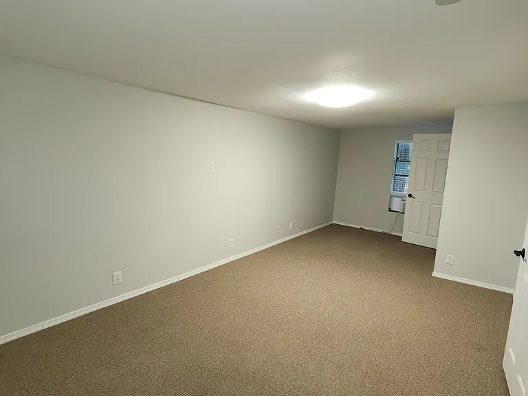 137 E Norwood Ct #7 — Photo 12
