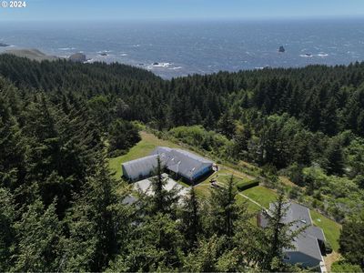 18812 Montbretia Ln, Brookings, OR, 97415