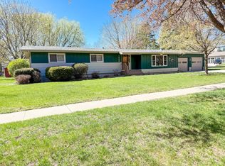 1604 Sioux Trl, Brookings, SD 57006