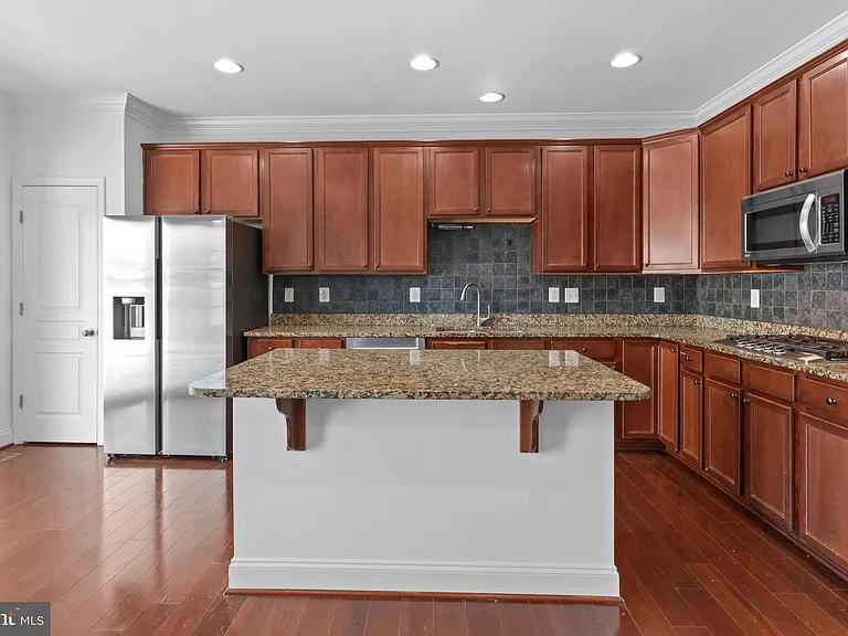 8852 Purple Iris Ln #16 — Photo 16