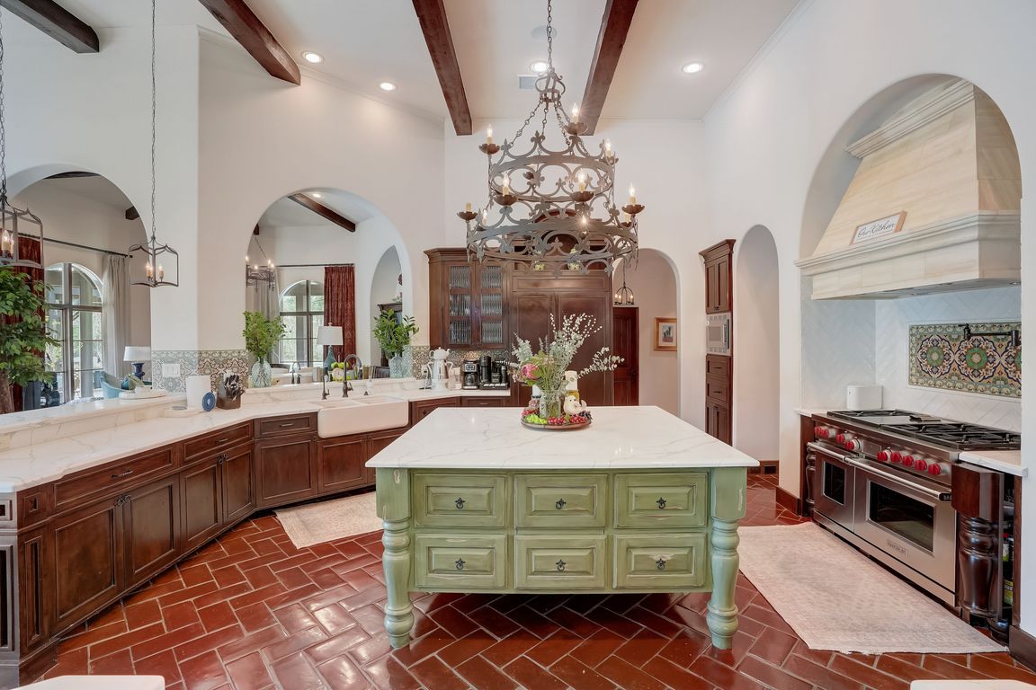 Red Bay Cir-025