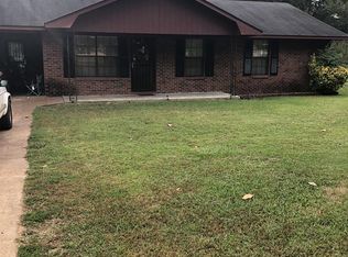 425 Taylor St, Como, MS 38619