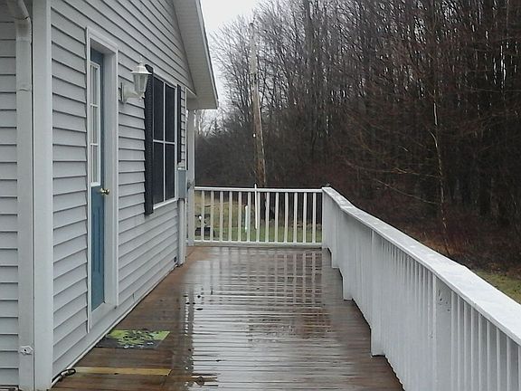 SIde Porch