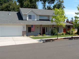 3105 NE 175th Ave, Vancouver, WA 98682
