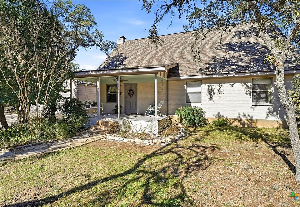 1st image of 3781 Ridgeway Dr