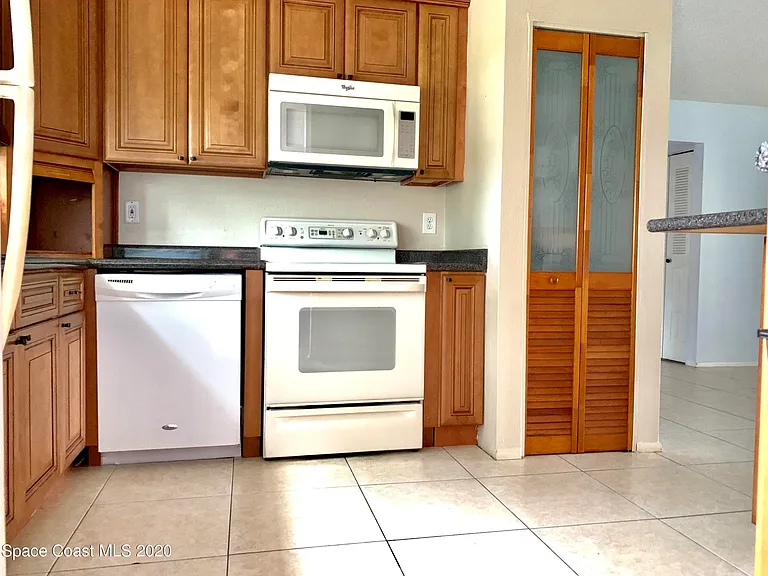 890 Serenade St NW — Photo 6