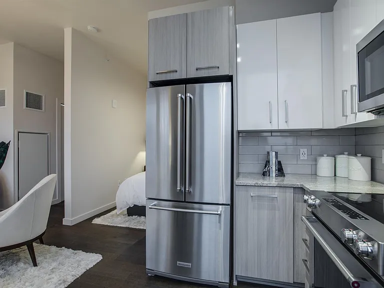 515 Church St #3002 — Photo 3