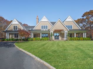 1467 Deerfield Rd, Water Mill, NY 11976