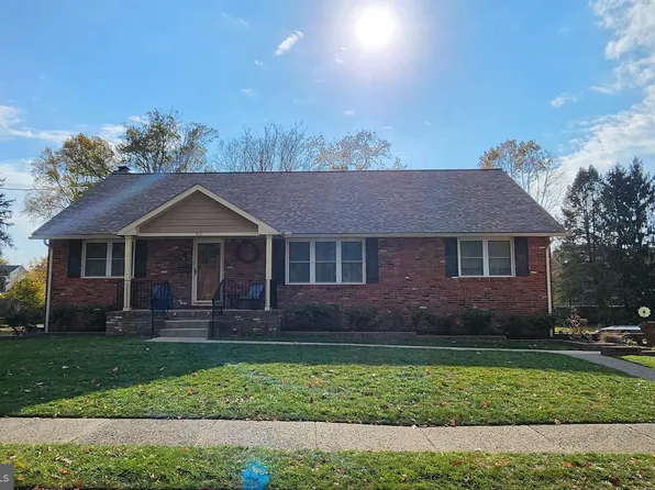 410 Georgetown Rd, Glassboro, NJ 08028