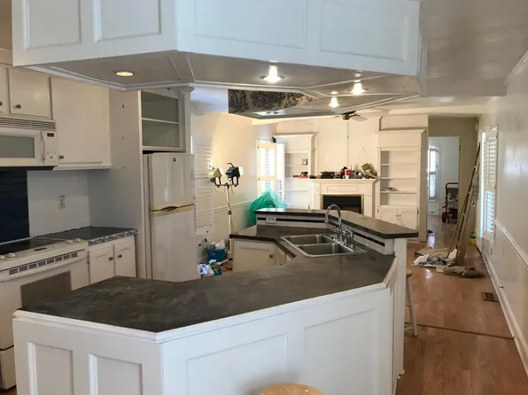 (undisclosed Address), Asheville, NC 28806