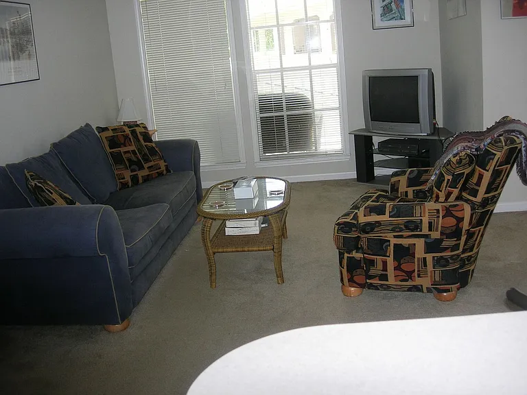 571 Water St — Photo 5