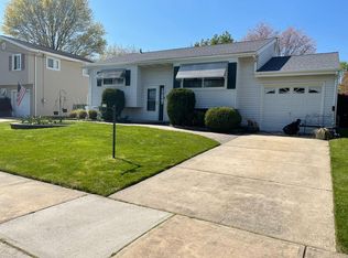 233 George Dye Rd, Hamilton, NJ 08690
