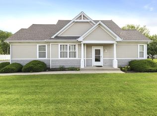 2549 Lincoln Park Ct #2549, Crest Hill, IL 60403