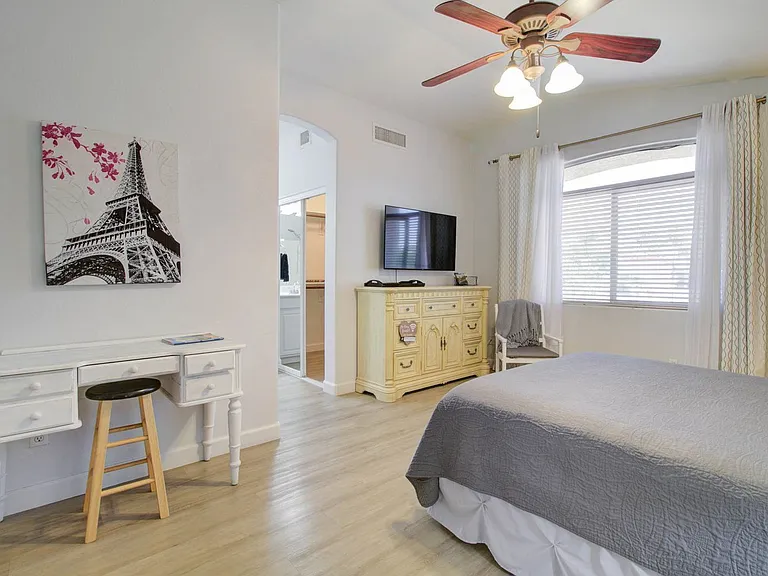 2576 E Brooks St — Photo 57