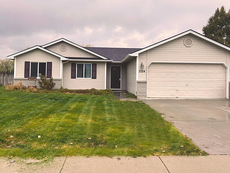3124 Parkview Way — Photo 1