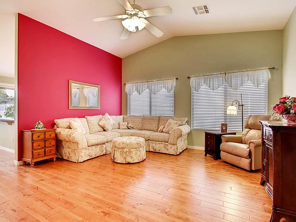 4610 E Mia Ln Gilbert AZ 85298-MLS_Size-
