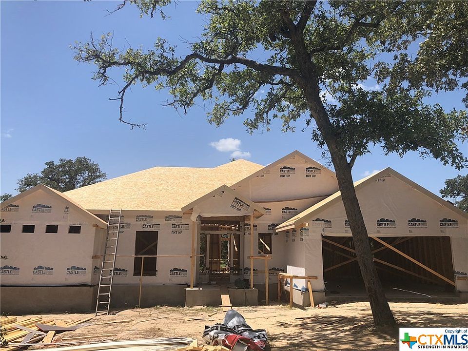 1st image of 233 Great Oaks