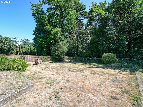 5th image of 10523 NE 93rd St