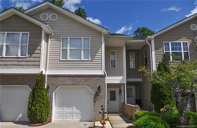 1st image of 108 Sherman Oaks #18