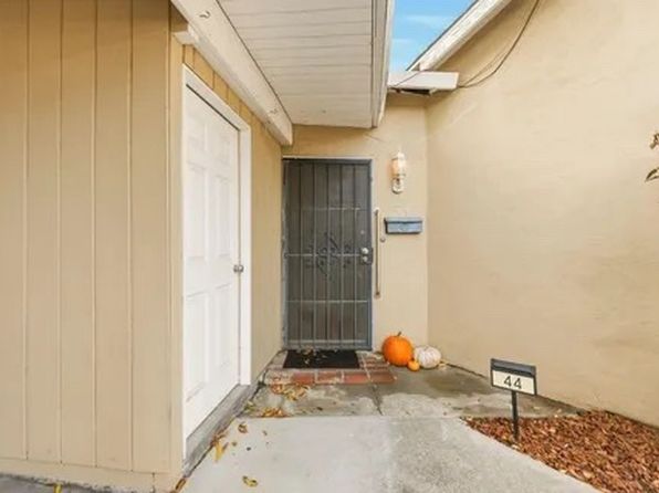 42 Saint Marys Pl #44