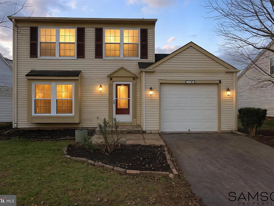 1st image of 13505 Coates Ln