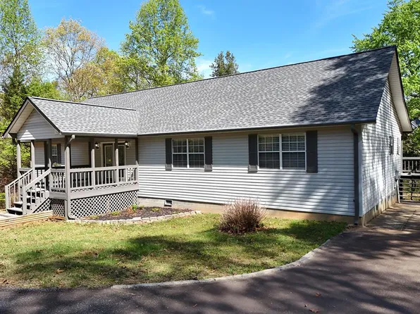 1171 Garrett Cir, Blairsville, GA 30512