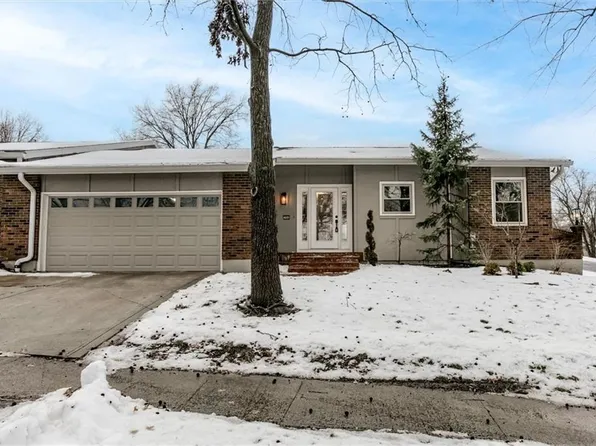 206 E 129th Ter, Kansas City, MO 64145