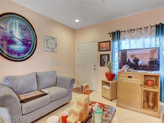 4th image of 6041 Alameda Padre Ave