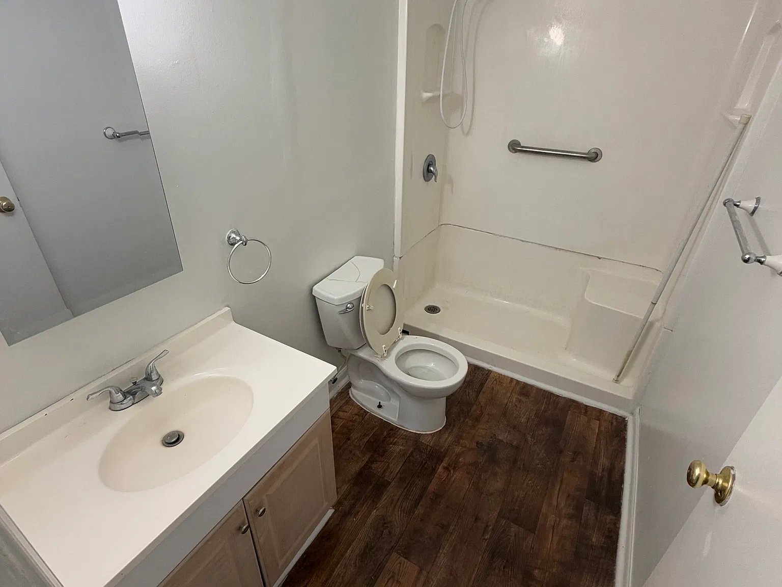 2 bed, 900 sqft, $975 — Photo 4