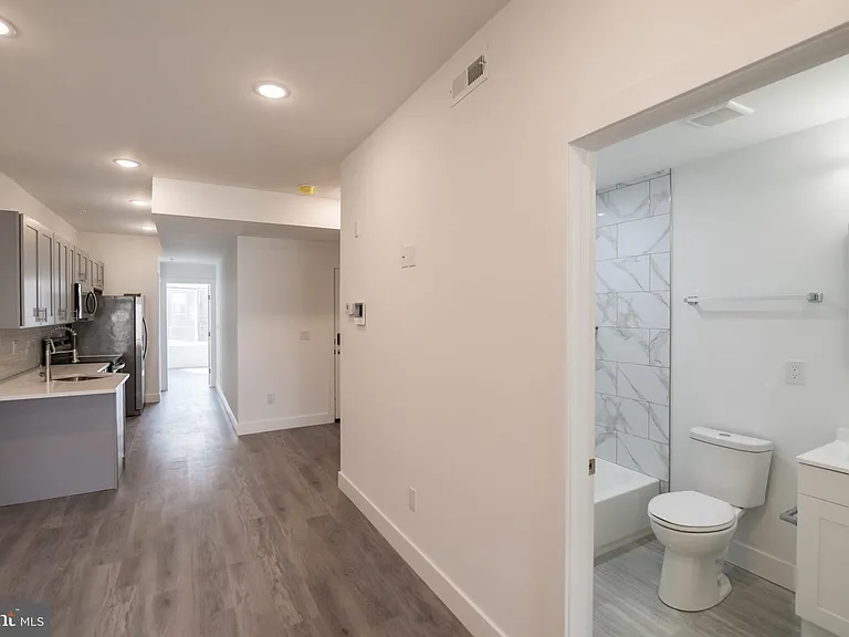1709 Snyder Ave #1 — Photo 3
