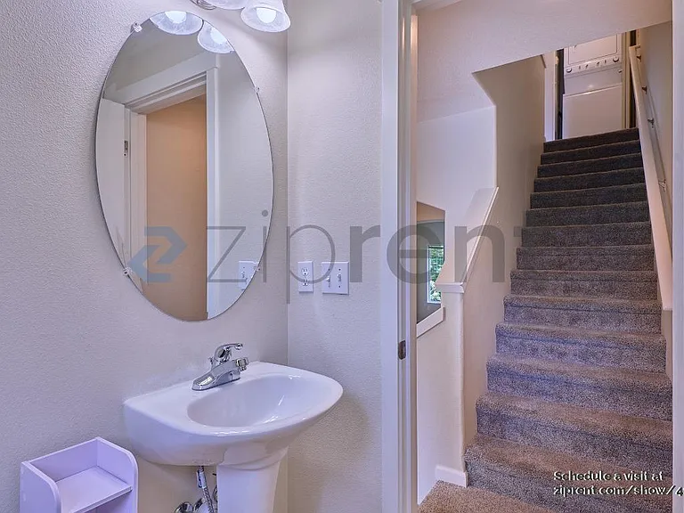 15440 SW Mallard Dr #102 — Photo 11