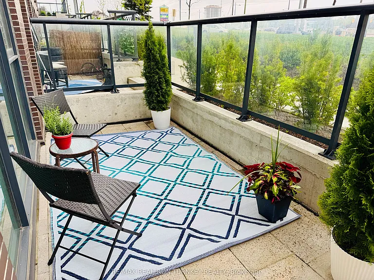 185 Deerfield Rd #18 — Photo 4