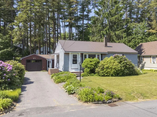 13 Riverview Drive, Brunswick, ME 04011