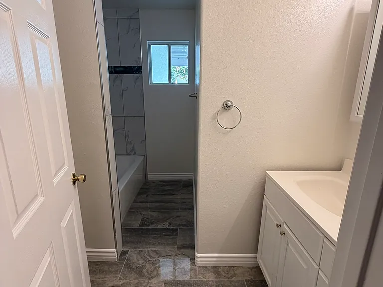 5249 Topanga Canyon Blvd — Photo 10