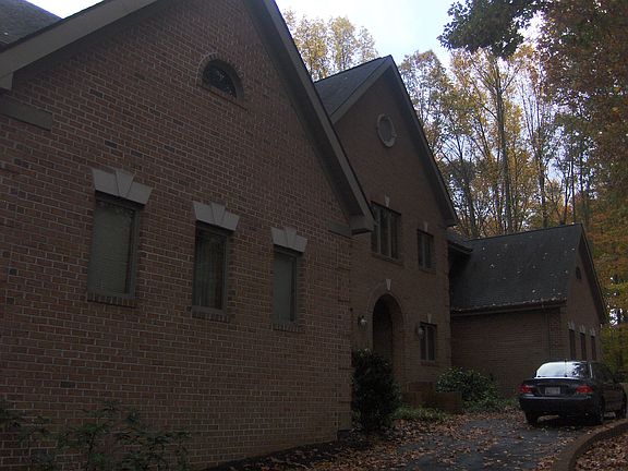 4th image of 1511 Wild Cranberry Dr