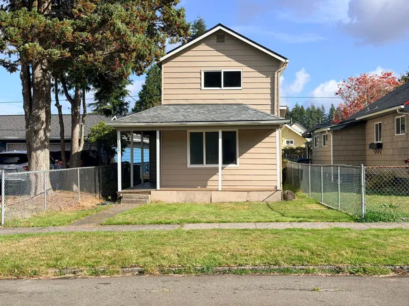 1317 5th St, Cosmopolis, WA 98537