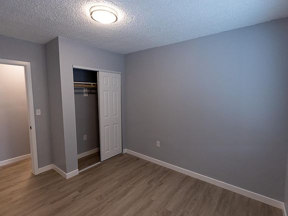 4th image of 14922 Lemoli Ave #2